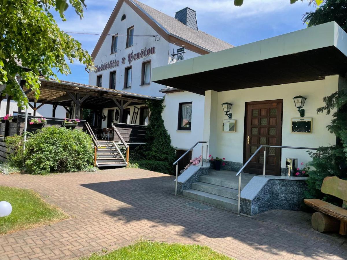 Pension & Gaststaette Bauernstube Heinsdorfergrund エクステリア 写真